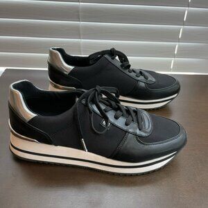 Michael Kors black/silver sneakers/trainers/gym shoes 9.5 EUC